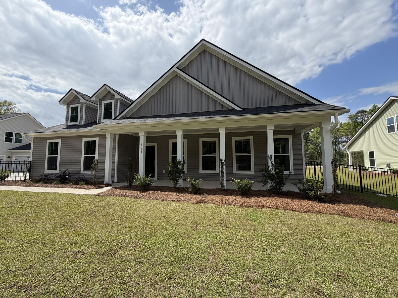 Property Photo: 1964 Central Avenue SC 29483