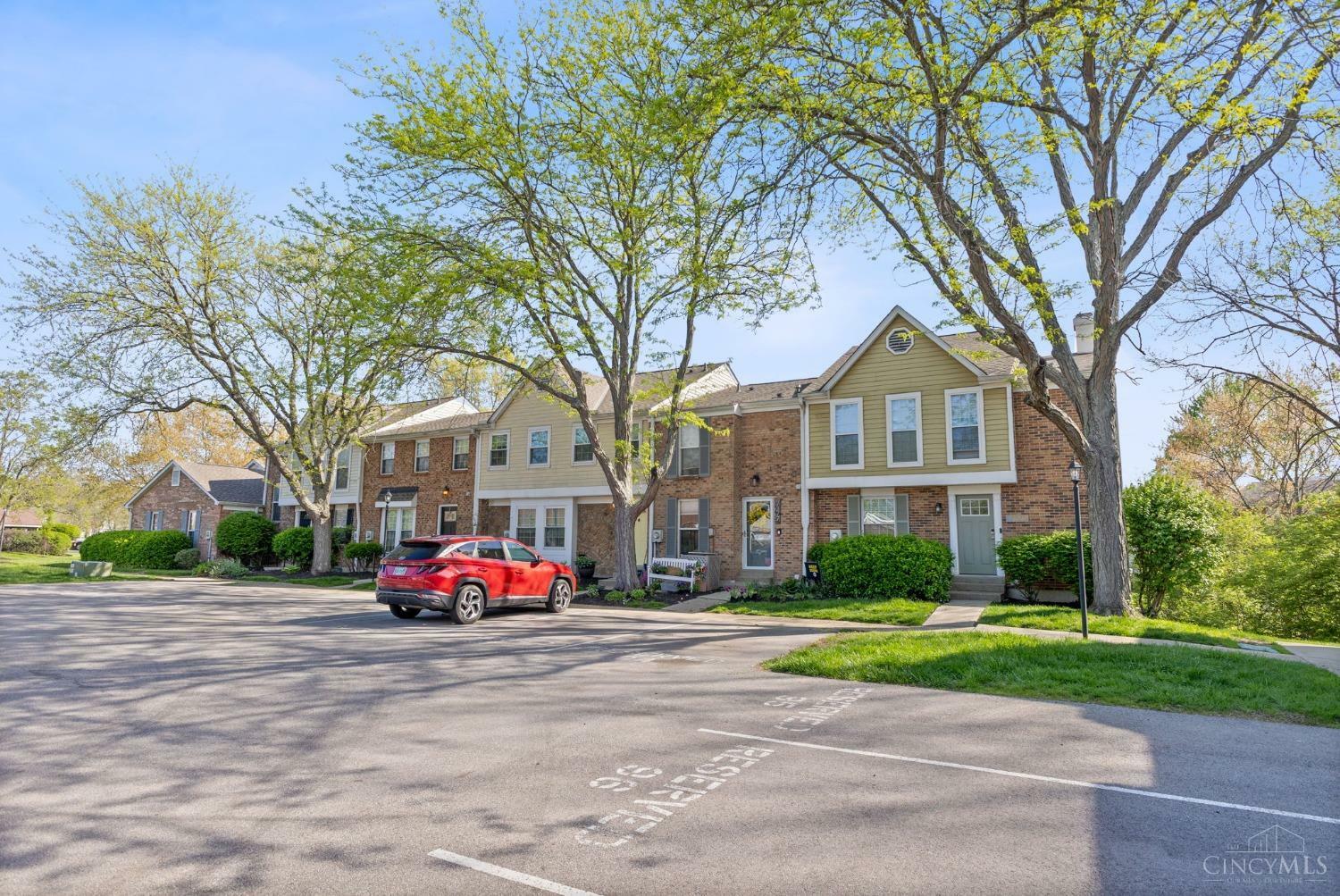 Property Photo: 7383 Woodcroft Drive OH 45230