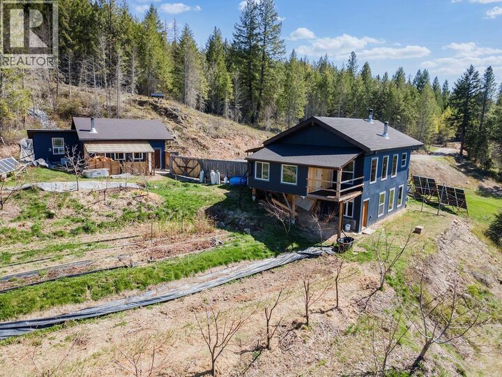 Property Photo: 495 Snider Road BC V0B 1G5