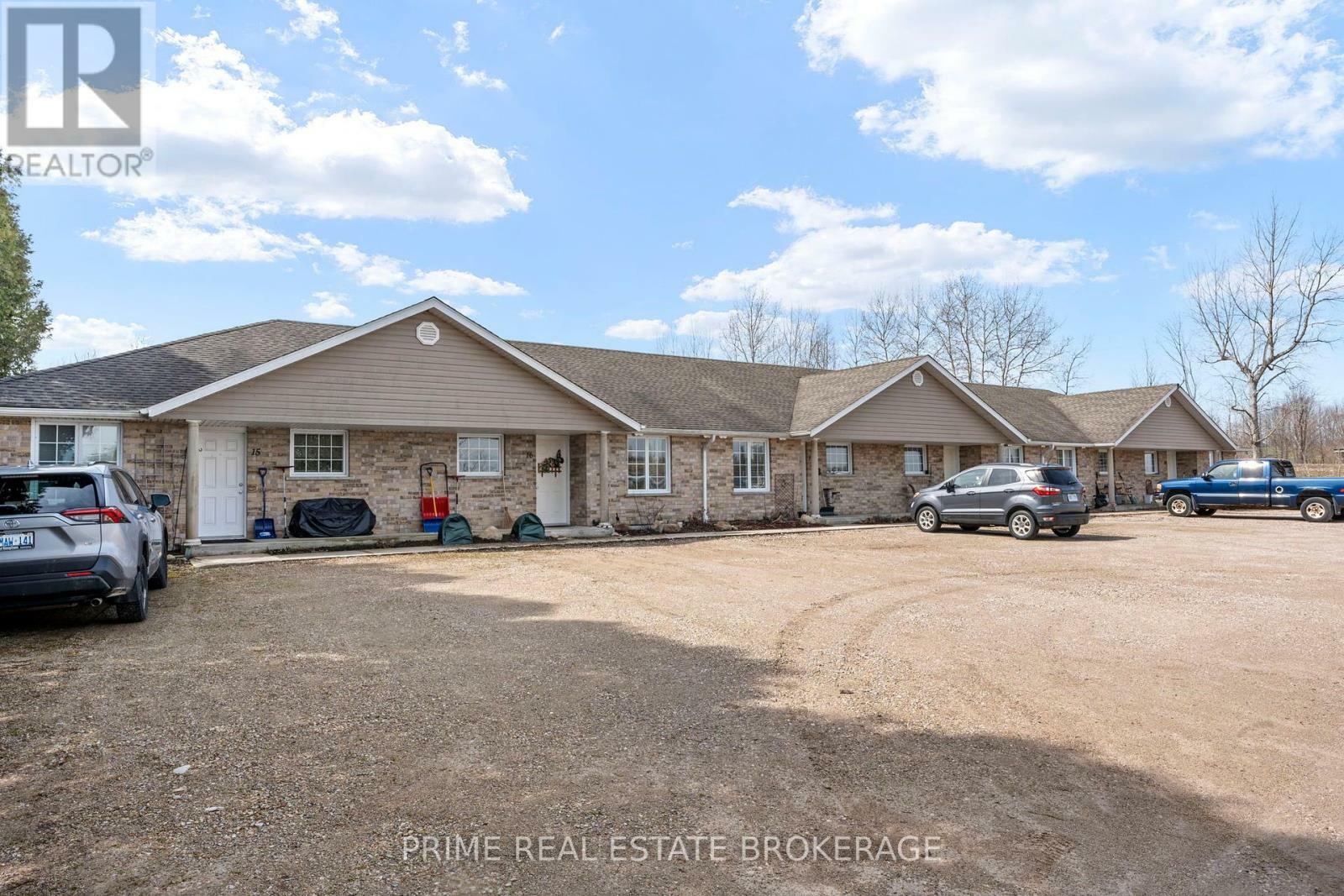 Property Photo:  412 Ross Street  ON N0G 2H0 