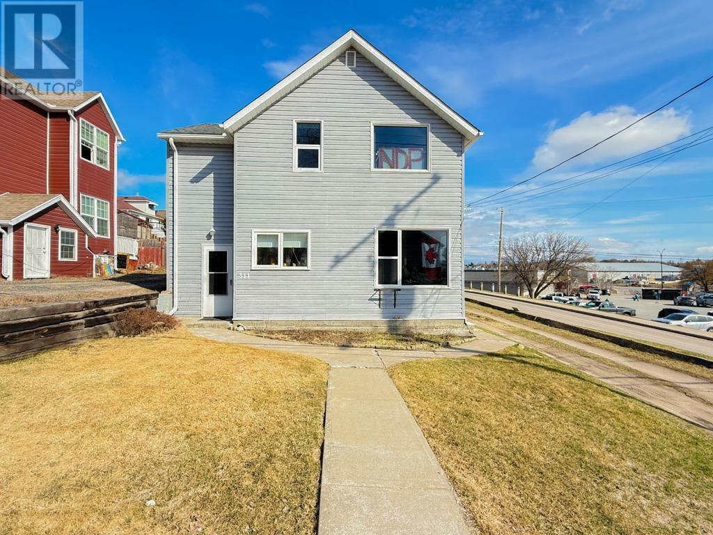 311 Fourth Avenue South  Kenora ON P9N 1Z1 photo