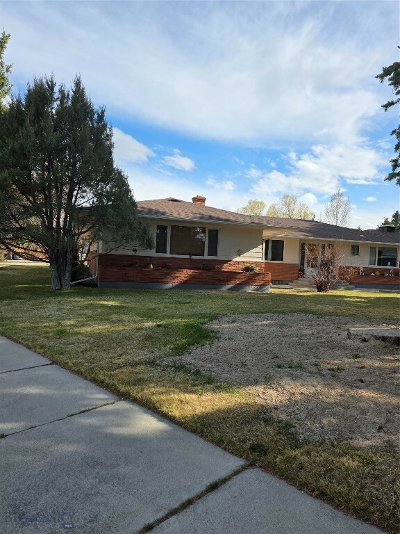 Property Photo:  606 S Arizona  MT 59725 