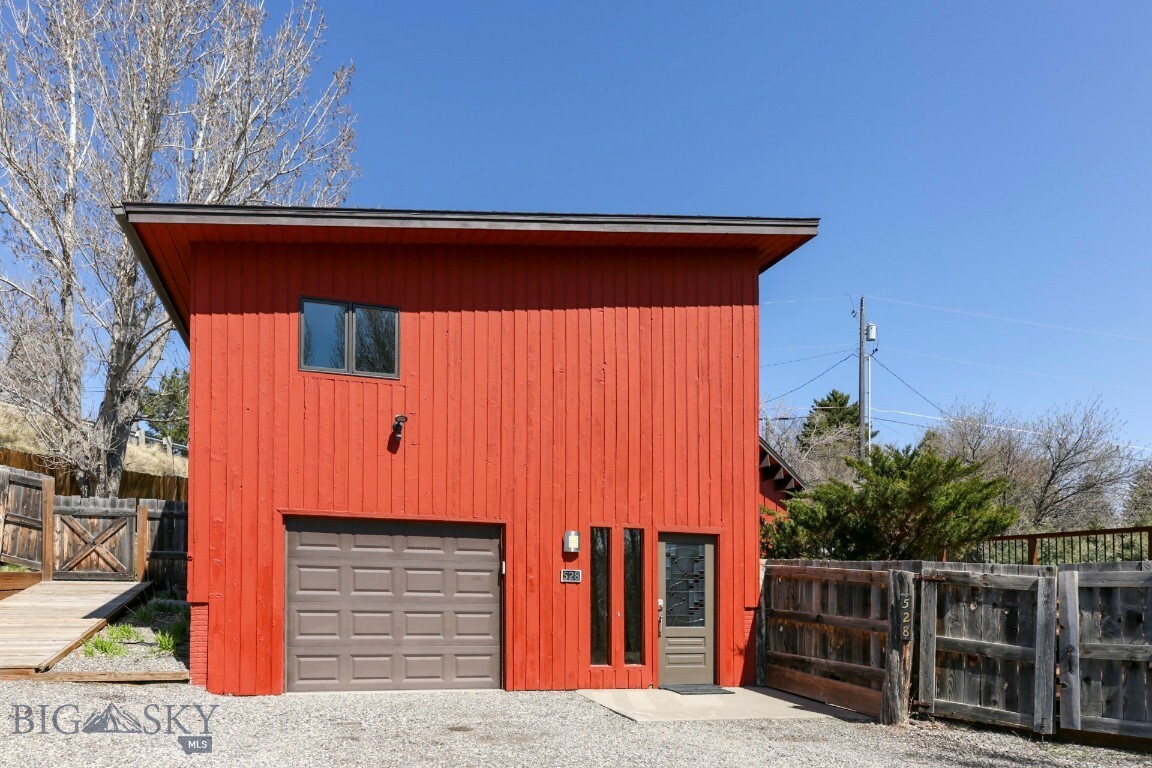 Property Photo: 528 N Yellowstone Street MT 59047