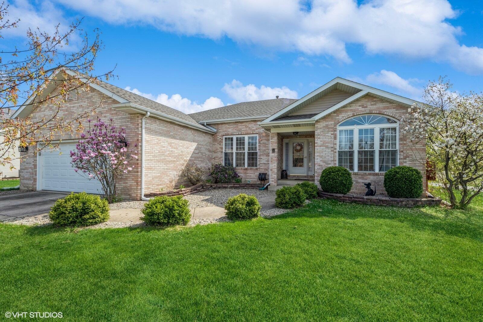 520 Scenic View Avenue  Valparaiso IN 46385 photo