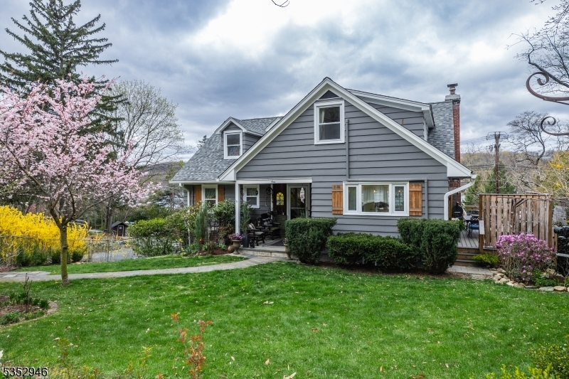 Property Photo: 1 Balanced Rock Ter NJ 07871