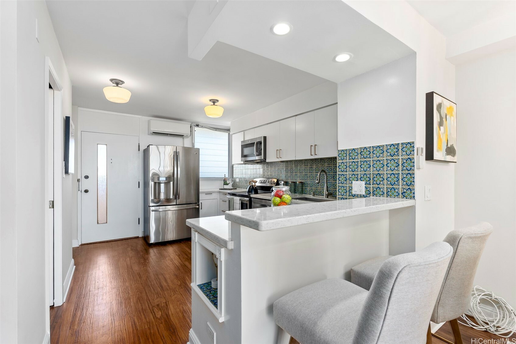 Property Photo: 500 University Avenue 1133 HI 96826