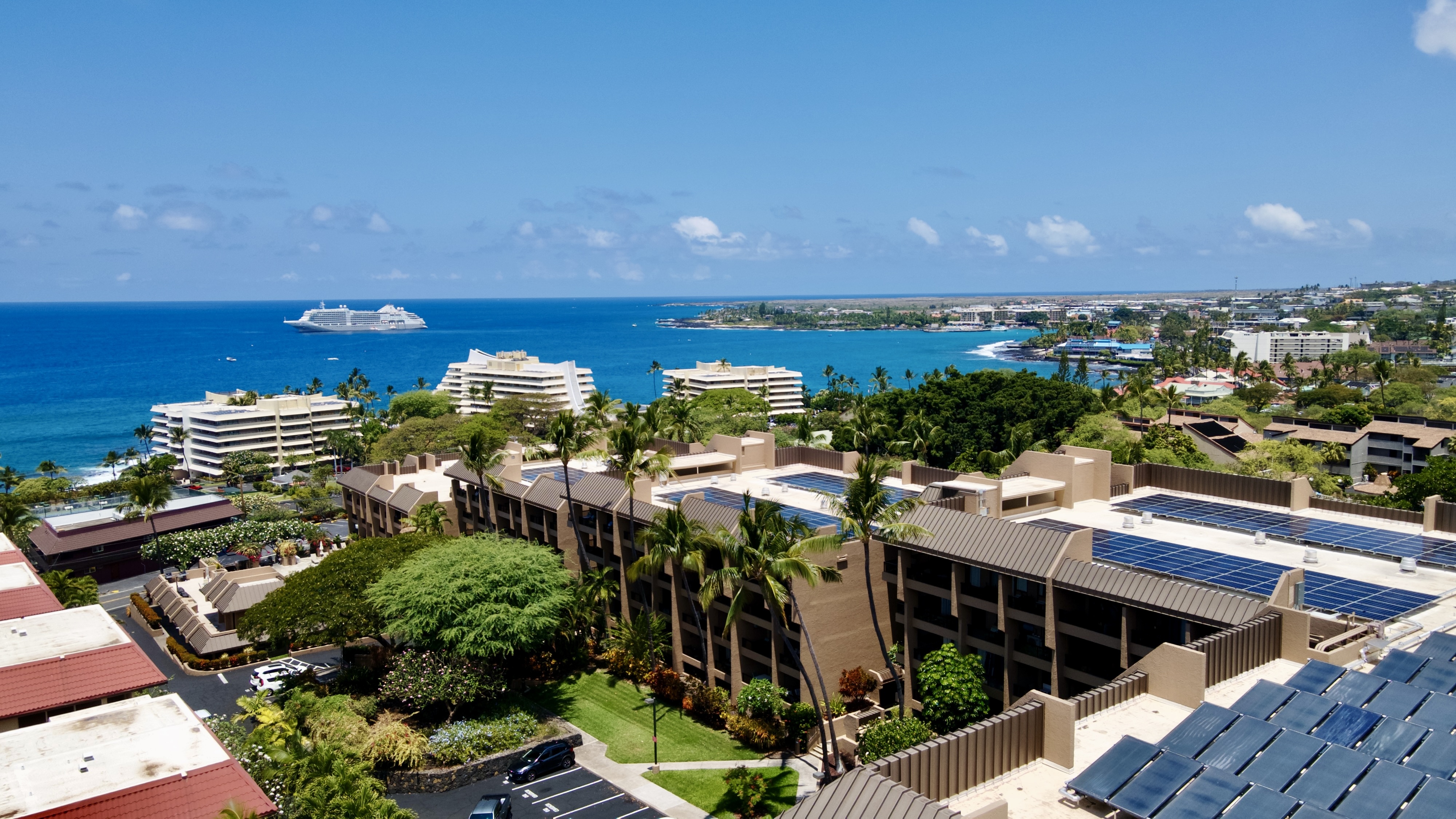Property Photo: 75-5865 Walua Rd D624 HI 96740