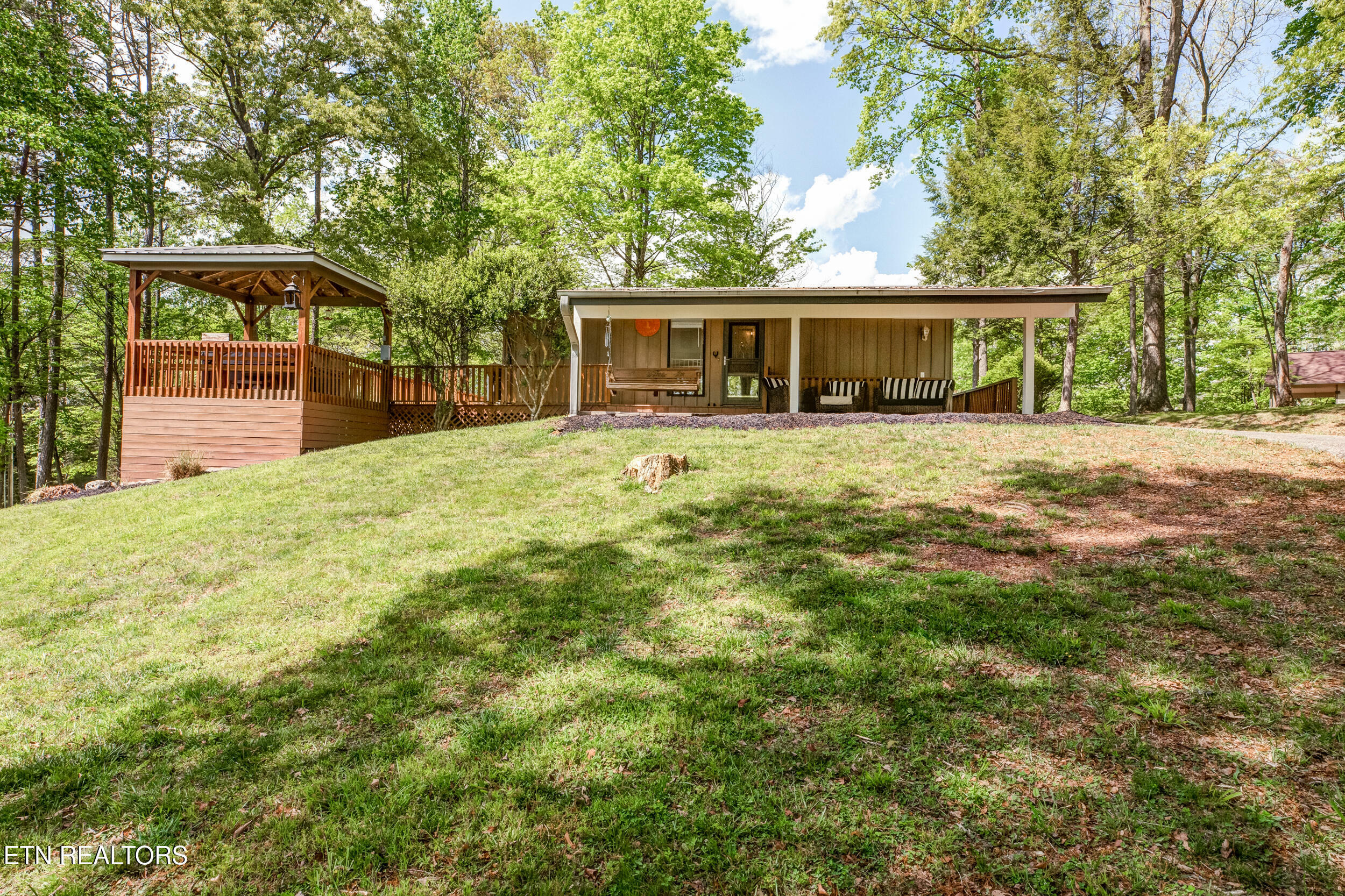 Property Photo: 129 Bucks And Doe Lane TN 37766
