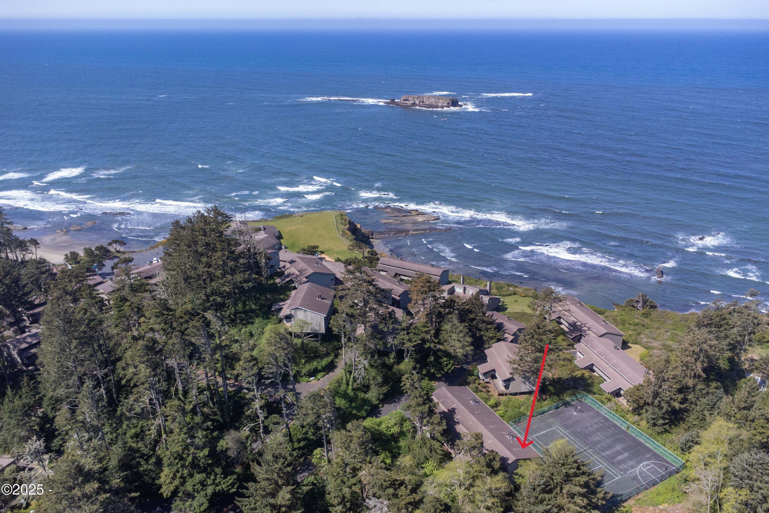 Property Photo: 301 Otter Crest Drive 174 &Amp 175 OR 97369