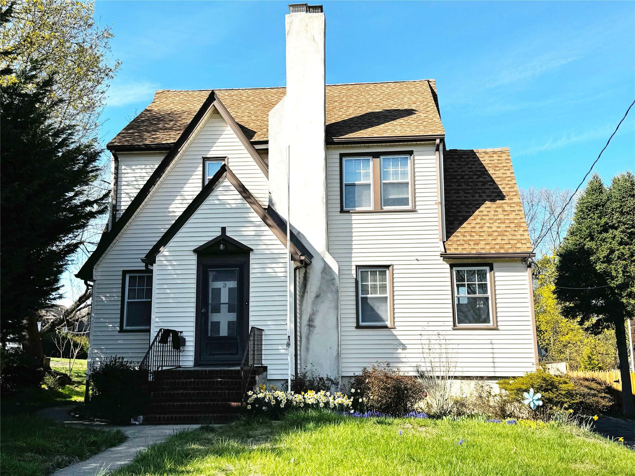 Property Photo: 3 Ward Place NY 10562