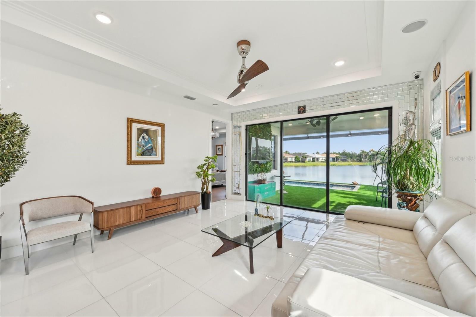 Property Photo: 5219 Barnett Circle FL 34211