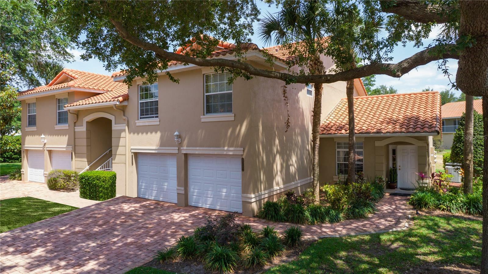 5392 Admiral Way  Oxford FL 34484 photo