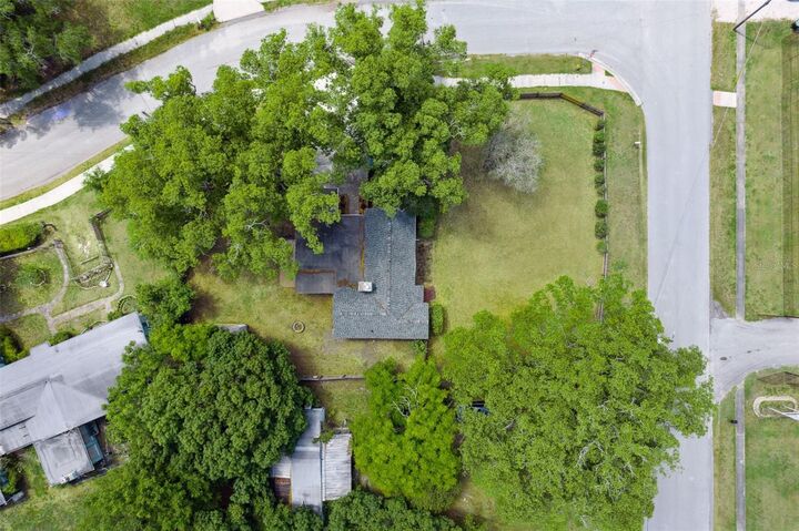 Property Photo:  4701 Goddard Avenue  FL 32804 