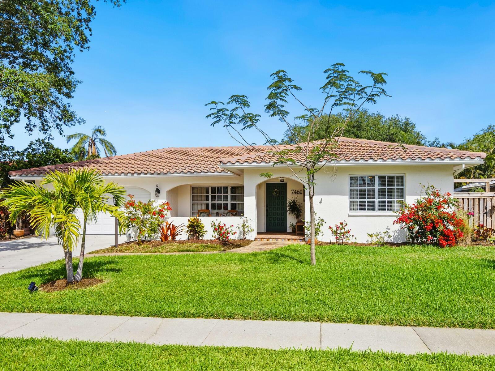 7460 Dickens Drive  Sarasota FL 34231 photo