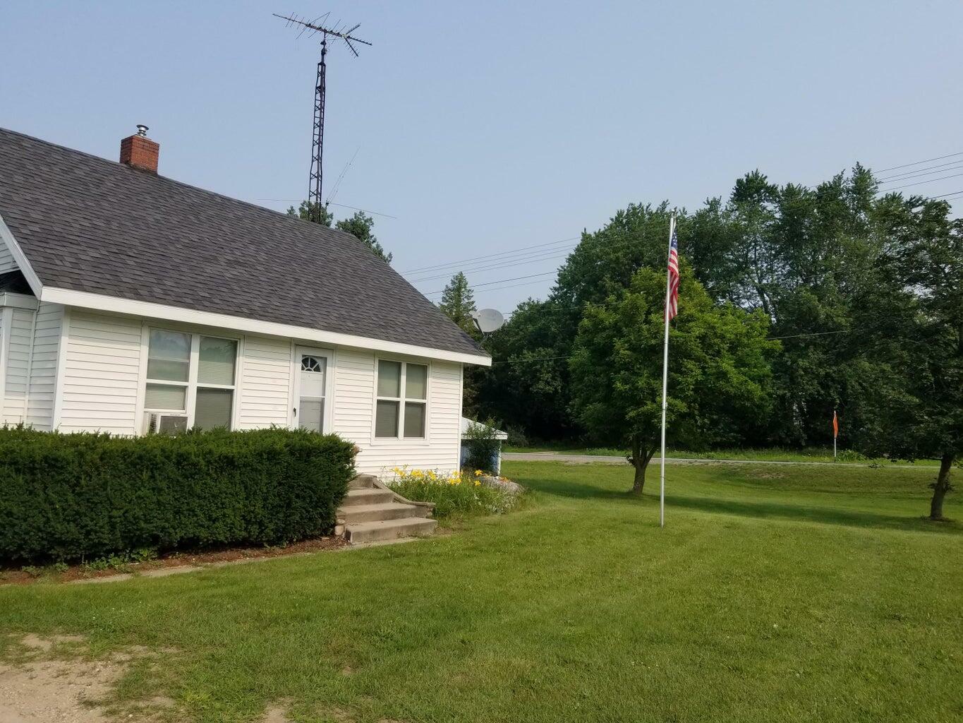 Property Photo: 2845 S Oceana Drive MI 49455