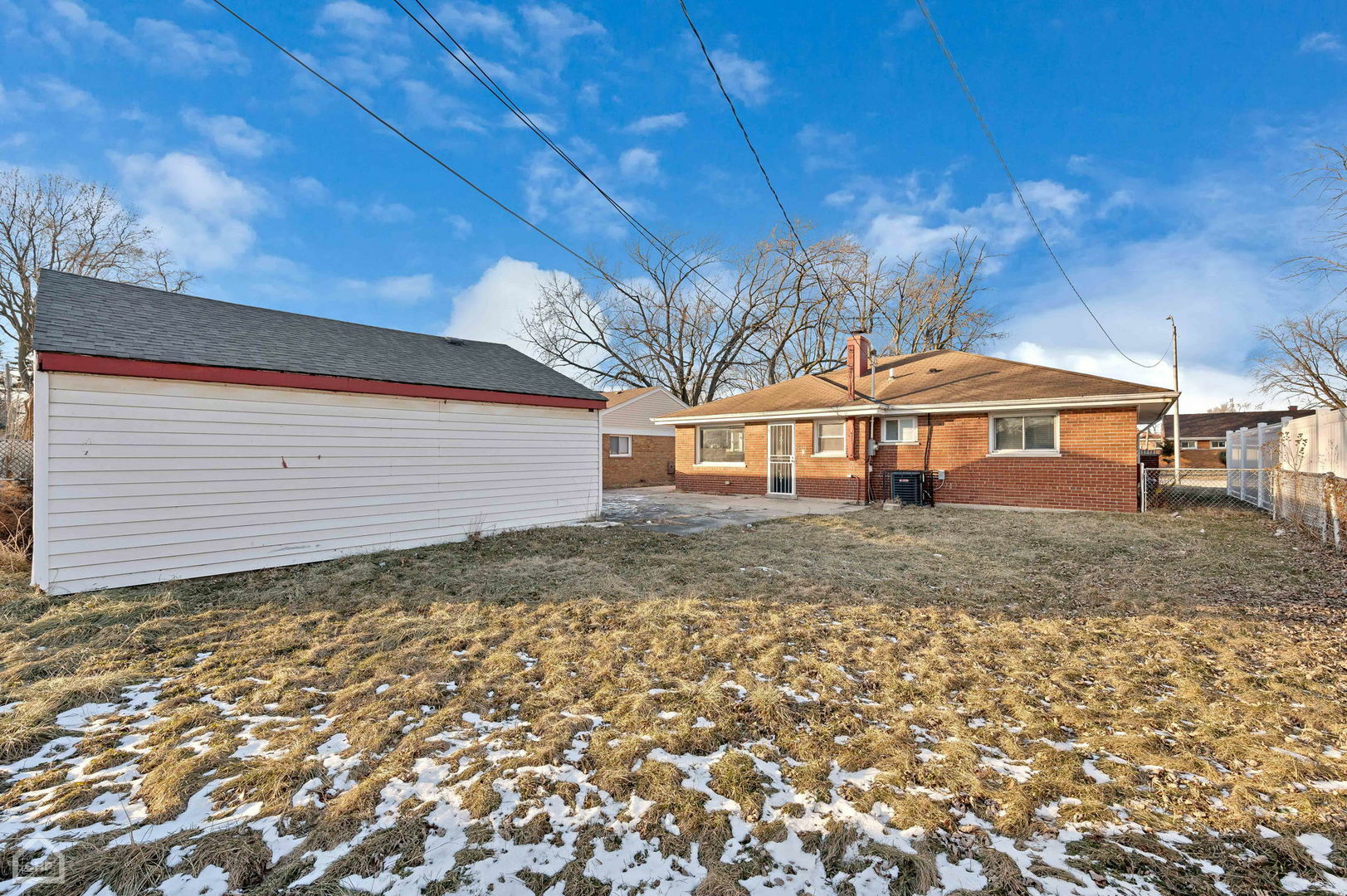 Property Photo: 689 E 155th Street IL 60473