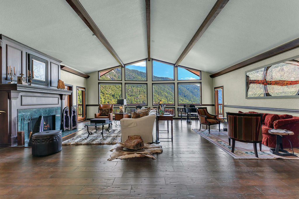 24740 Pioneer Road  Idyllwild CA 92549 photo