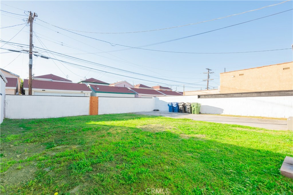 Property Photo: 6213 Haas Avenue CA 90047