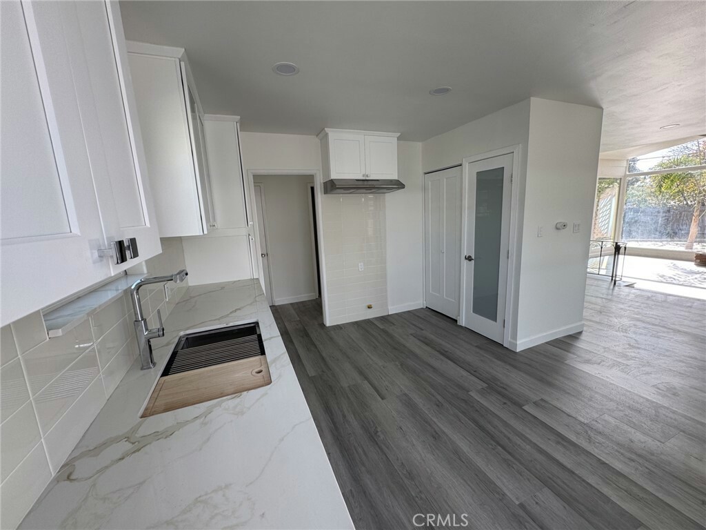 Property Photo:  14302 Cullen Street  CA 90605 