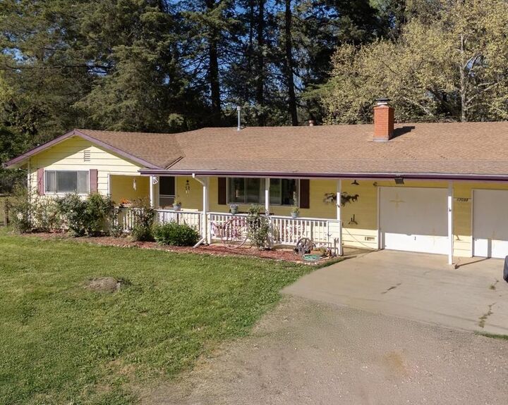 Property Photo: 17098 Clover Road CA 95946