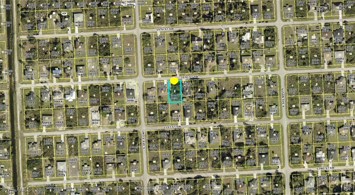 Property Photo: 3517 20th Street SW FL 33976