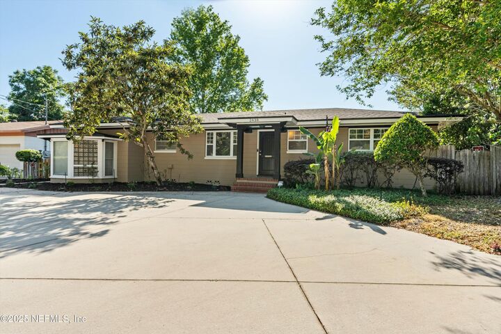 2438 Buttonwood Drive  Jacksonville FL 32216 photo