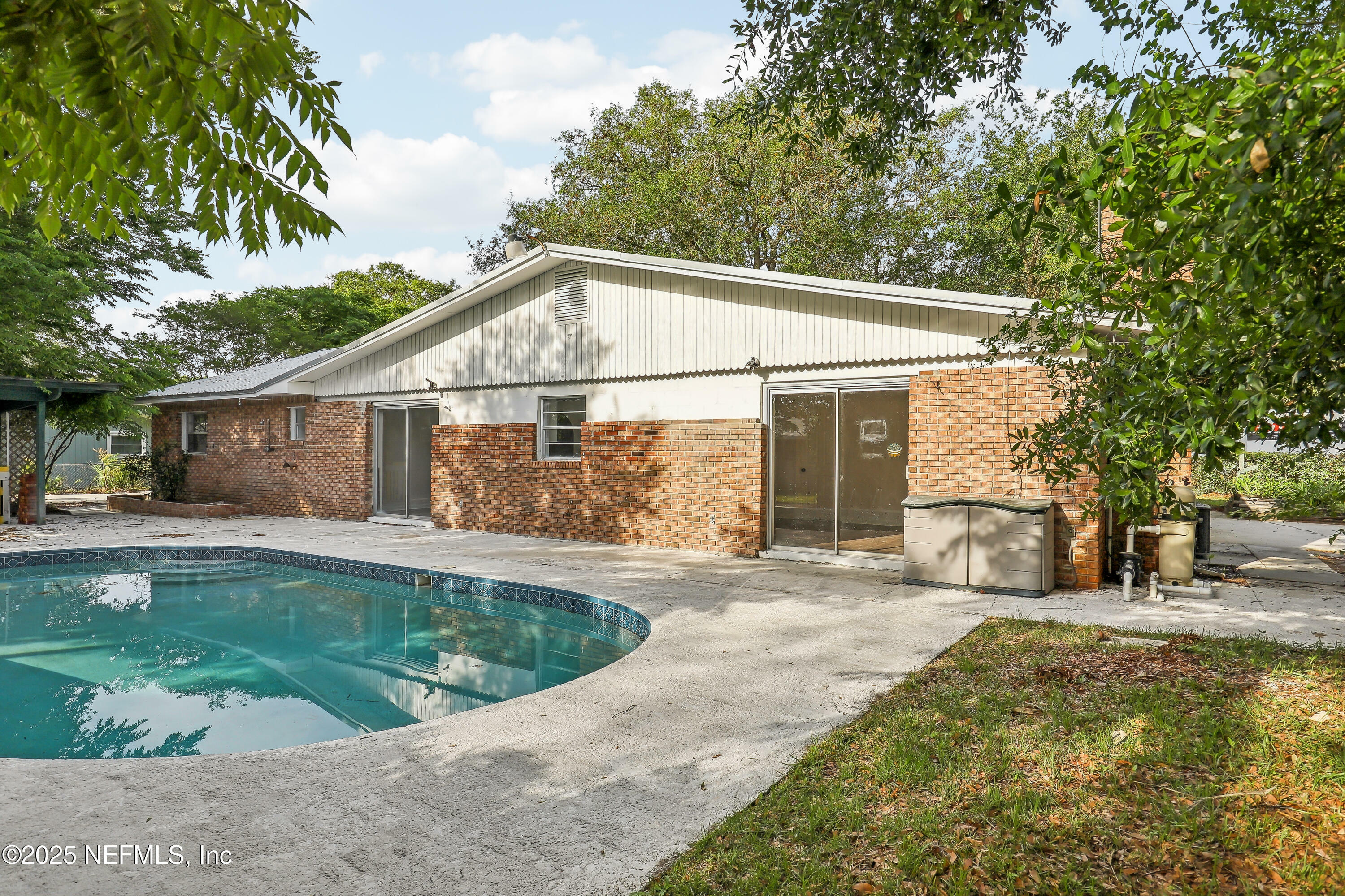 Property Photo: 315 Jasmine Road FL 32086