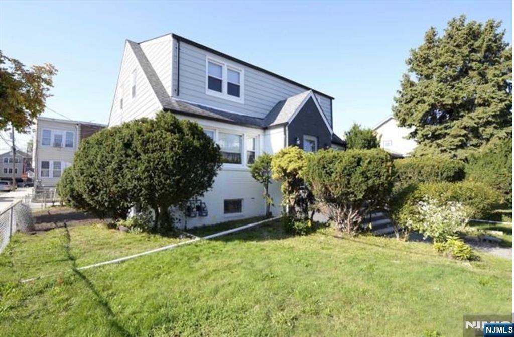 Property Photo: 487 Gregory Avenue 2nd Floor NJ 07055