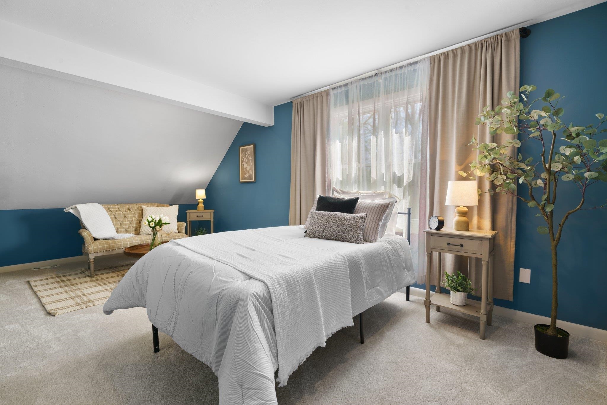 Property Photo:  18 Seasons Lane  NH 03053 