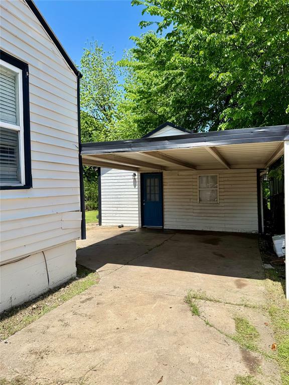 Property Photo: 617 SW 35th Street OK 73129