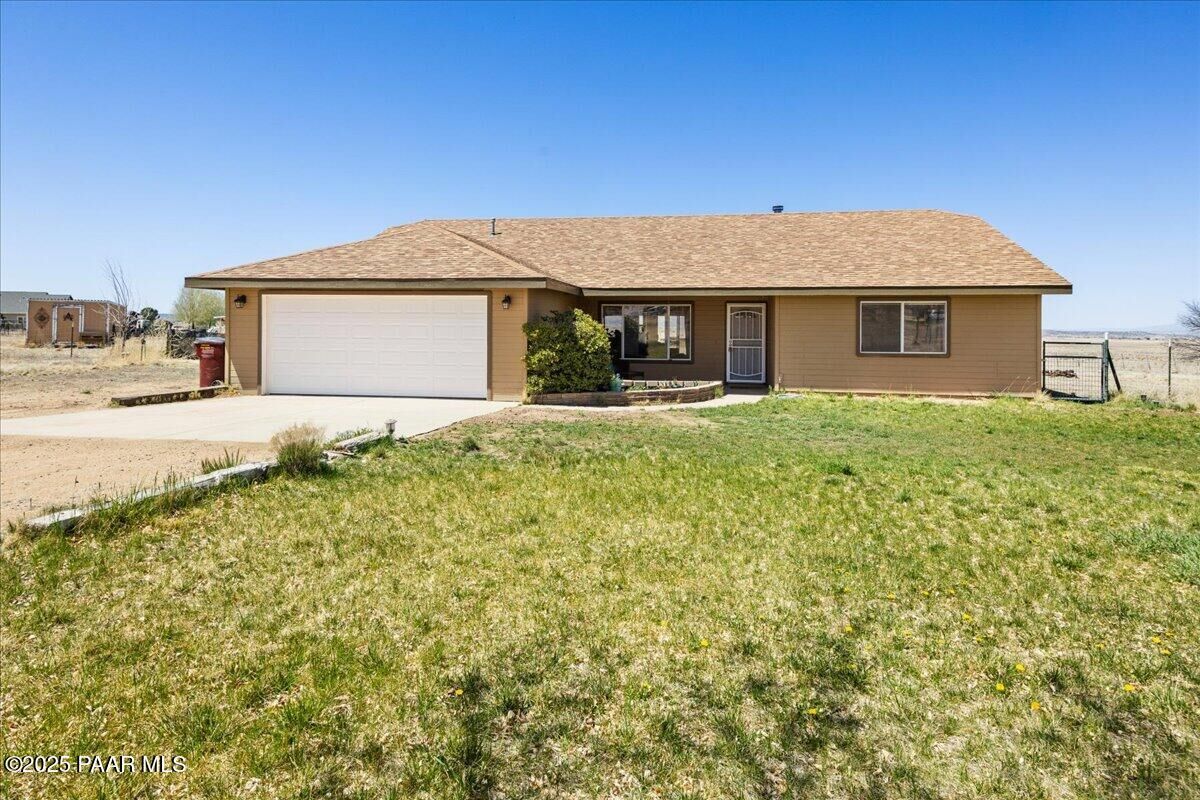 Property Photo: 1250 Pronghorn Trail AZ 86323