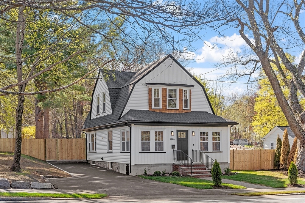Property Photo:  896 Main Street  MA 01867 