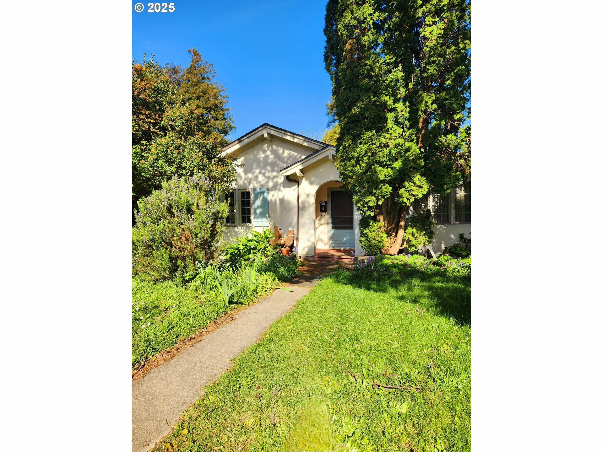 970 S 7th St  Coos Bay OR 97420 photo