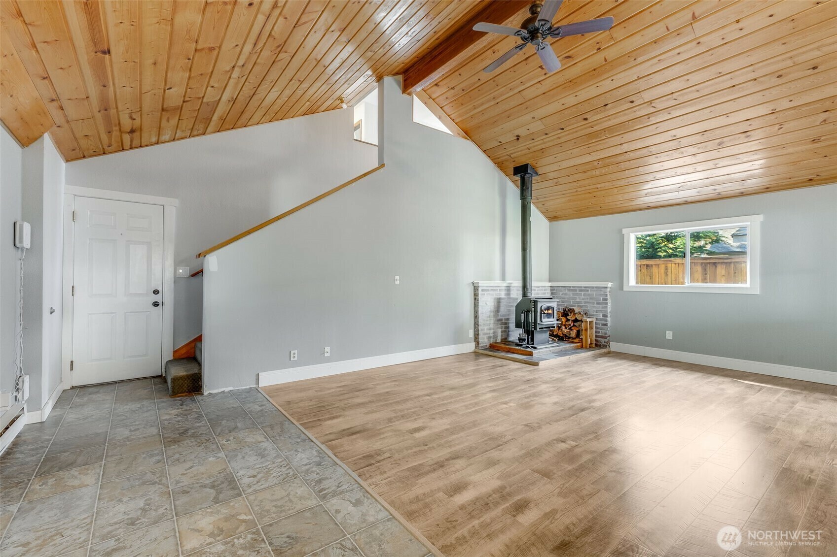 Property Photo: 603 N 150th Street WA 98133