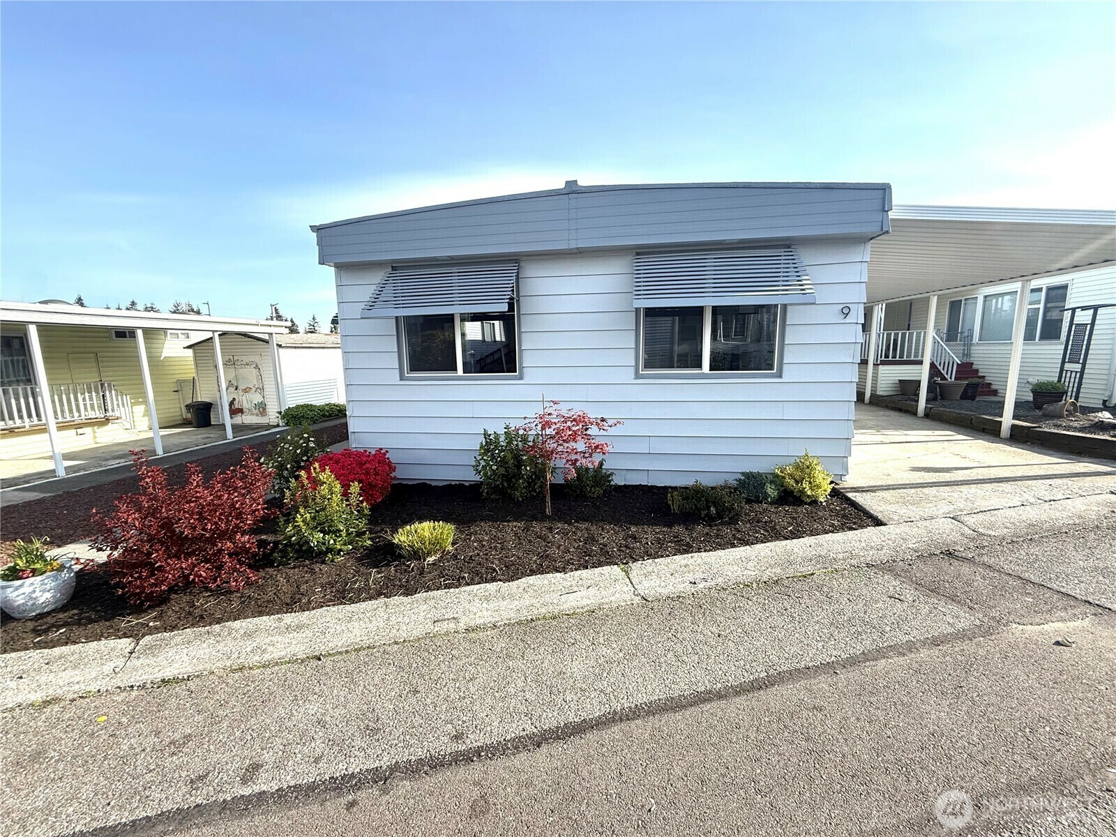 Property Photo: 1415 84th Street SE 9 WA 98208