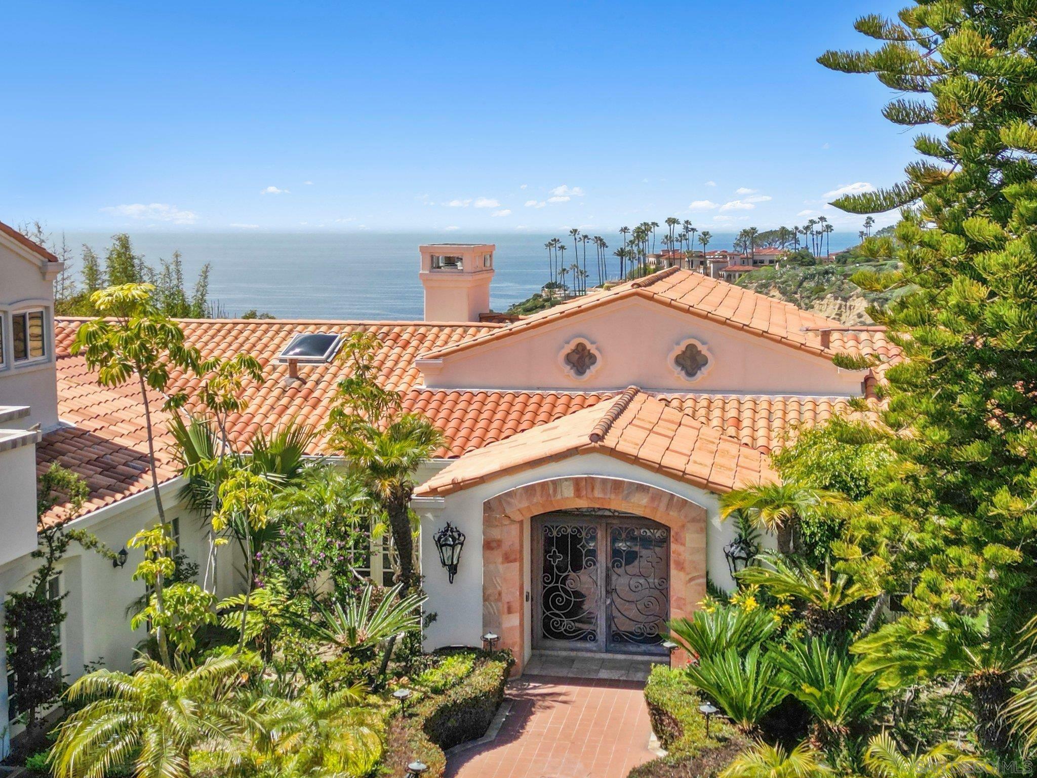 Property Photo: 9450 La Jolla Farms Road CA 92037