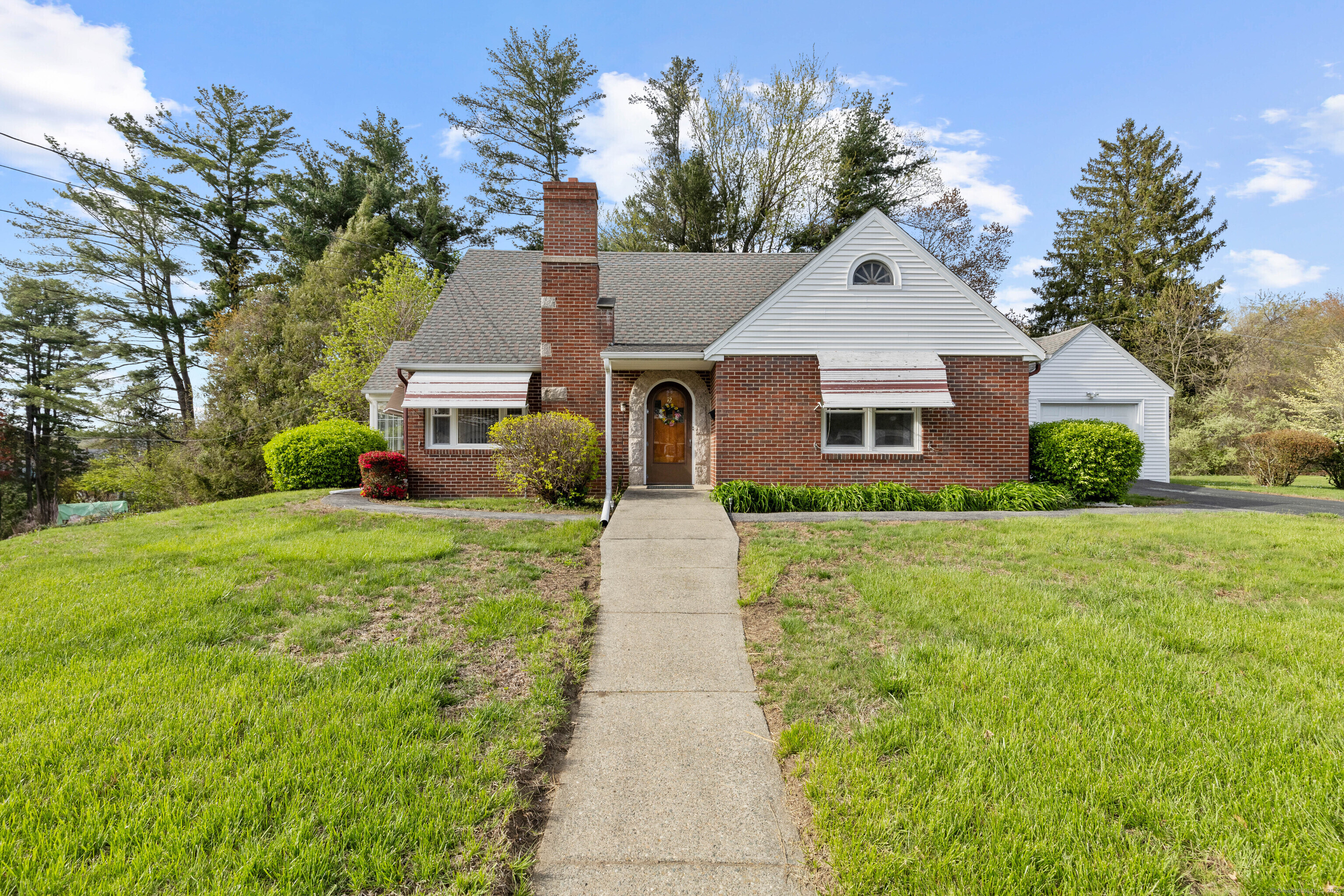 Property Photo:  12 Ann Street  CT 06351 