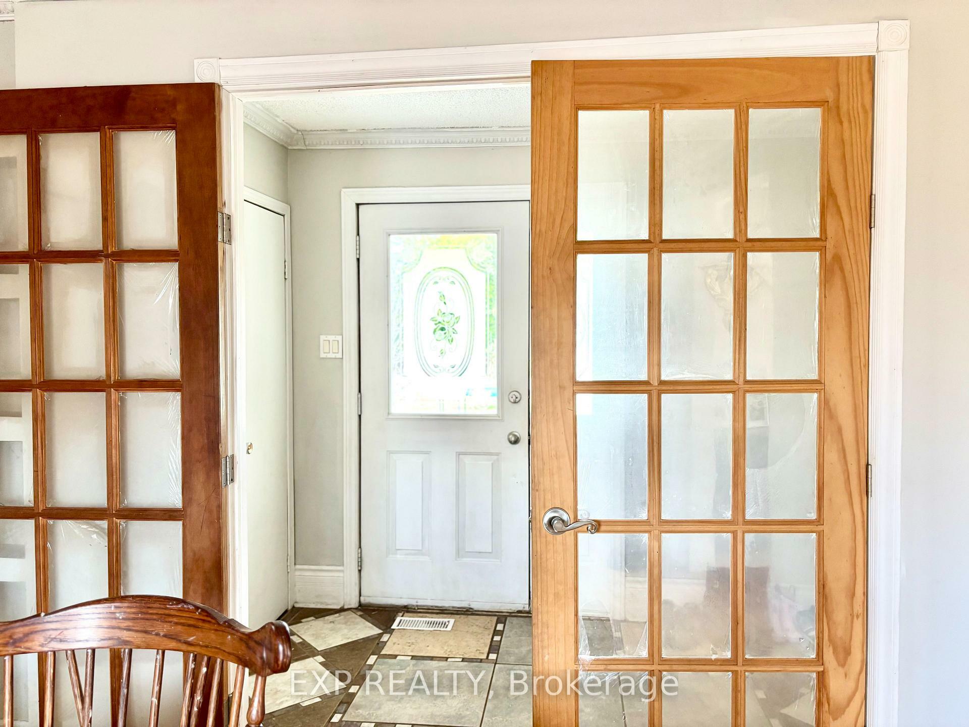 Property Photo: 4 Roche Street ON K0J 2A0
