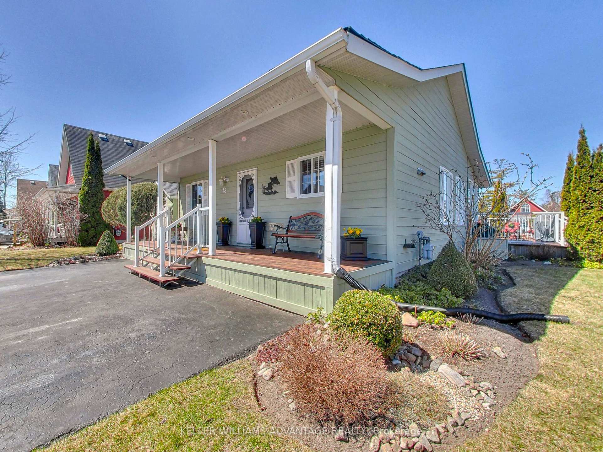 Property Photo: 48 Madawaska Trail ON L9Z 1X7