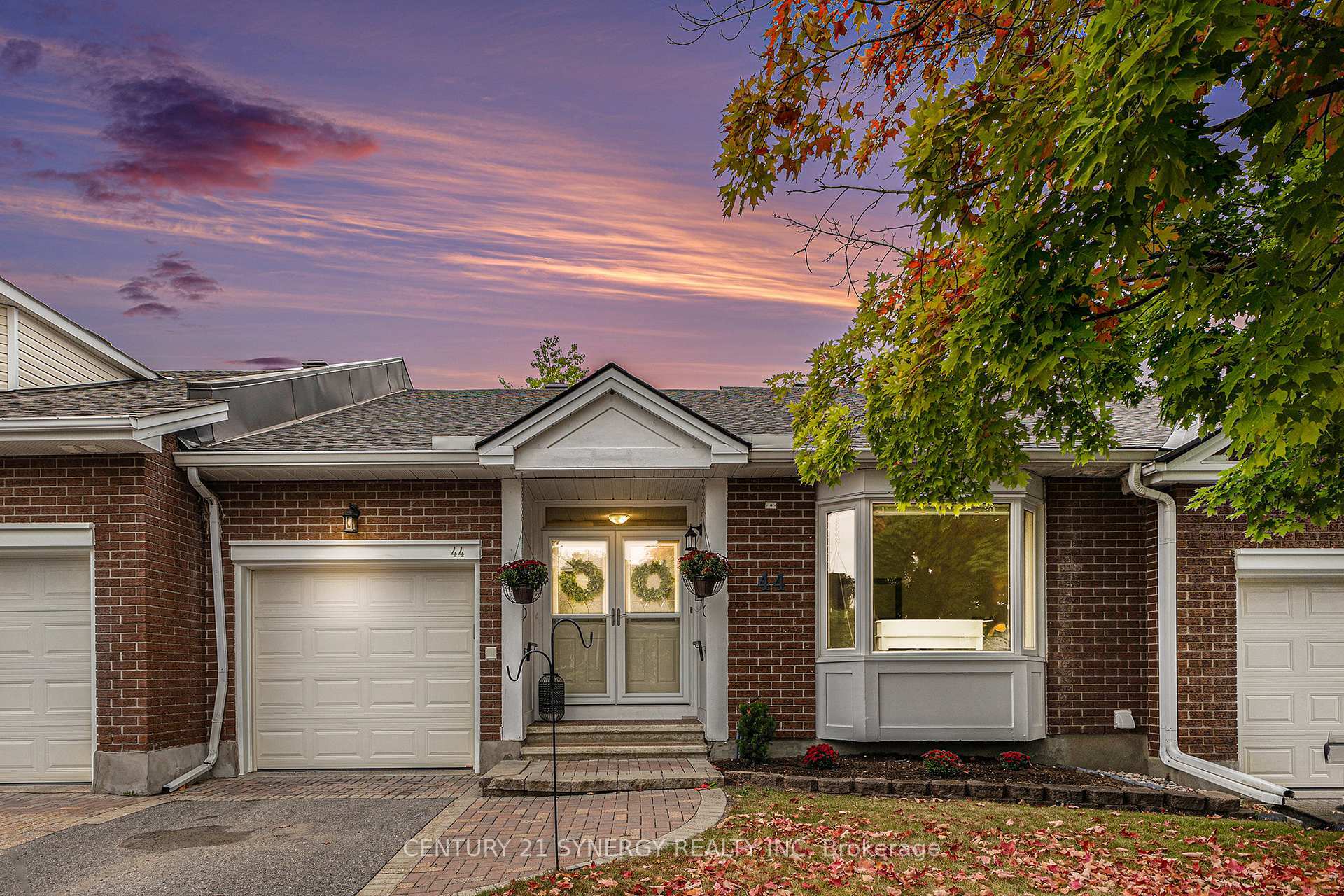 44 Innesbrook Court  Stittsville - Munster - Richmond ON K2S 1C7 photo