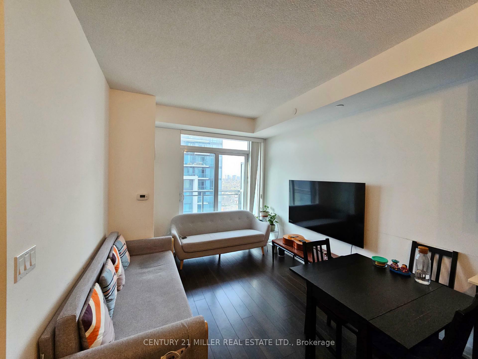 Property Photo: 55 Ann O'Reilly Road 1812 ON M2J 0E1