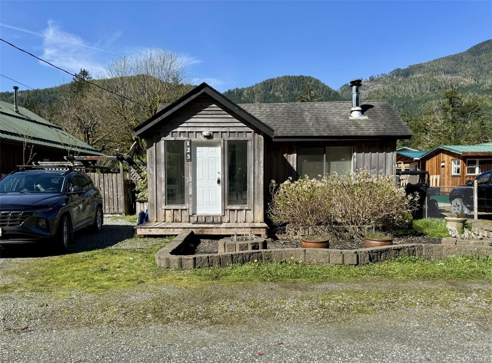 Property Photo:  123 Maquinna Ave  BC V0P 2A0 