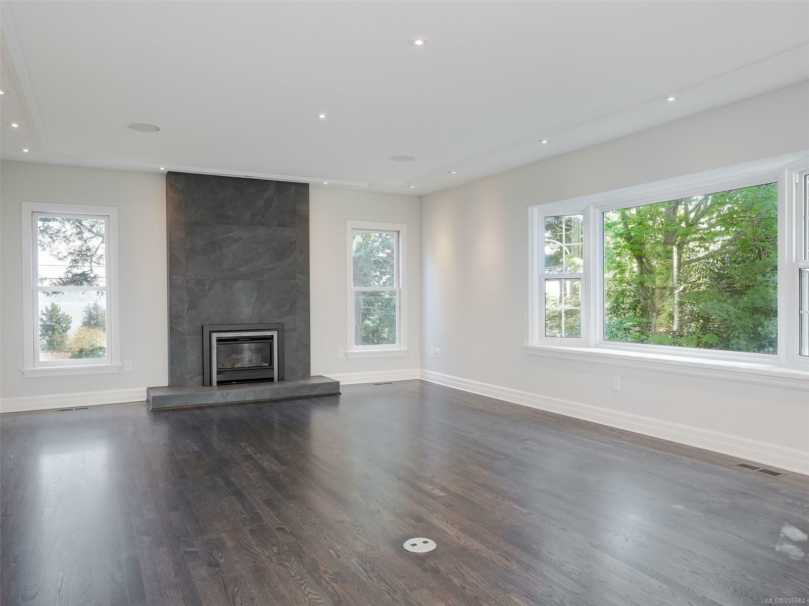 Property Photo: 3977 Lexington Ave BC V8N 3Z5