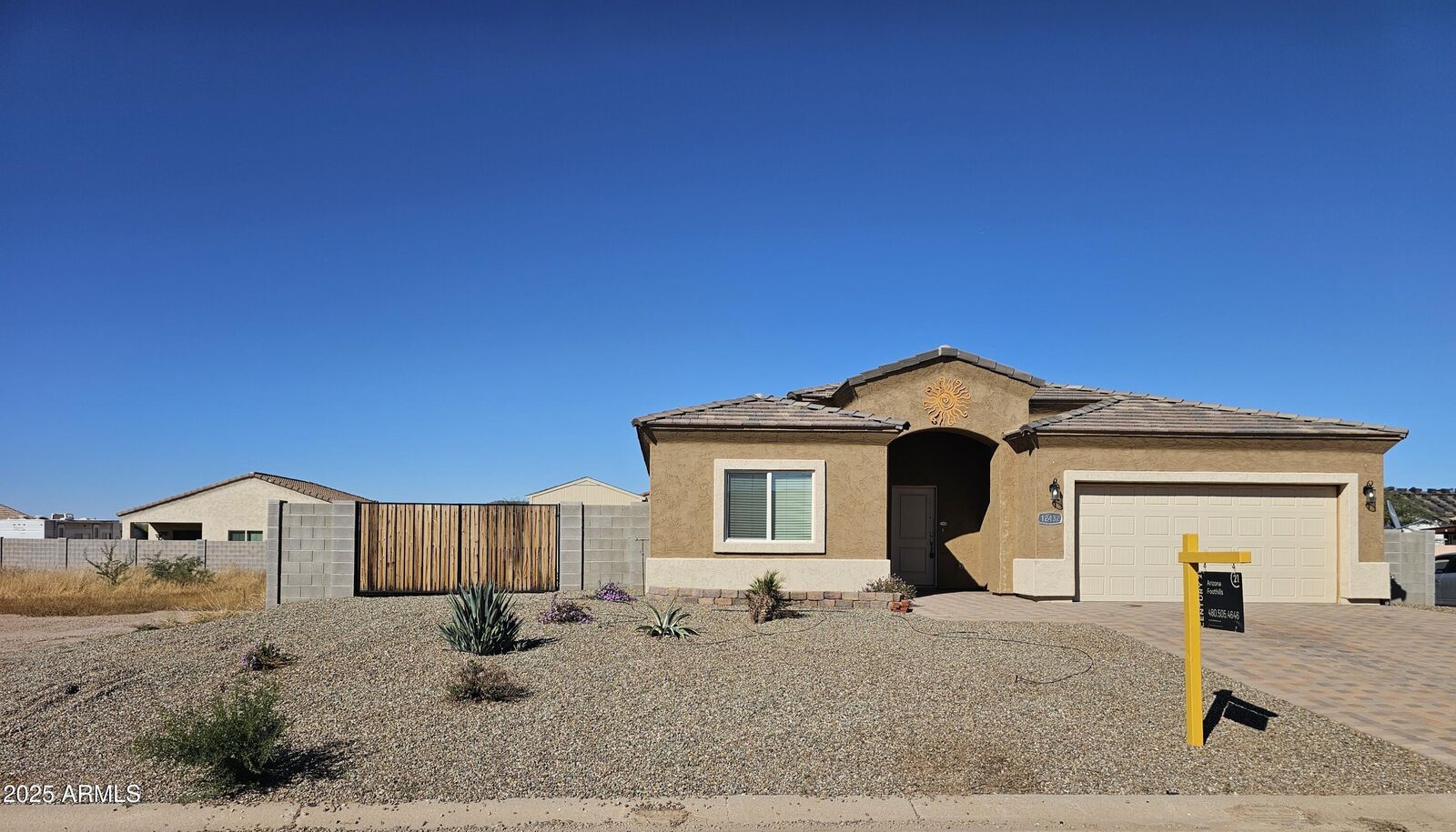 Property Photo: 12432 W Madero Drive AZ 85123