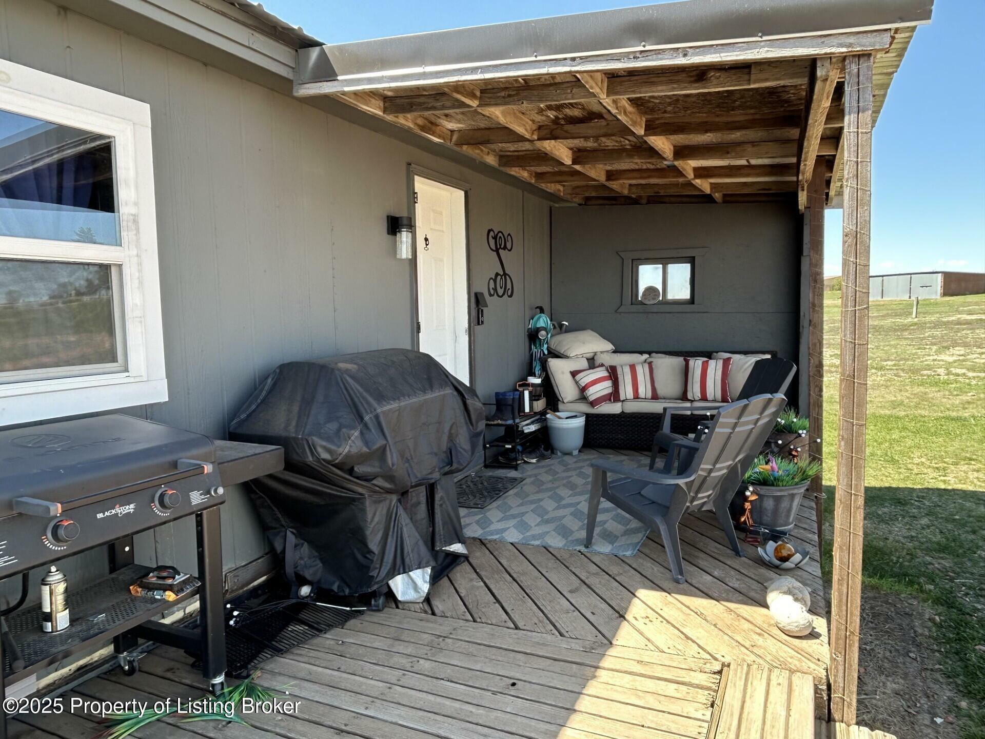 Property Photo: 14603 86th Street SW ND 58623