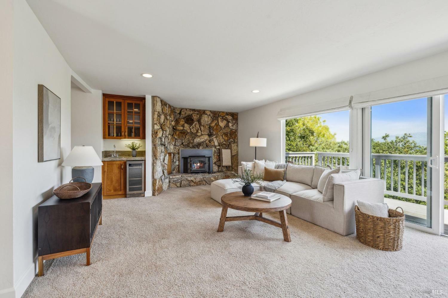 Property Photo: 560 McNear Avenue CA 94952