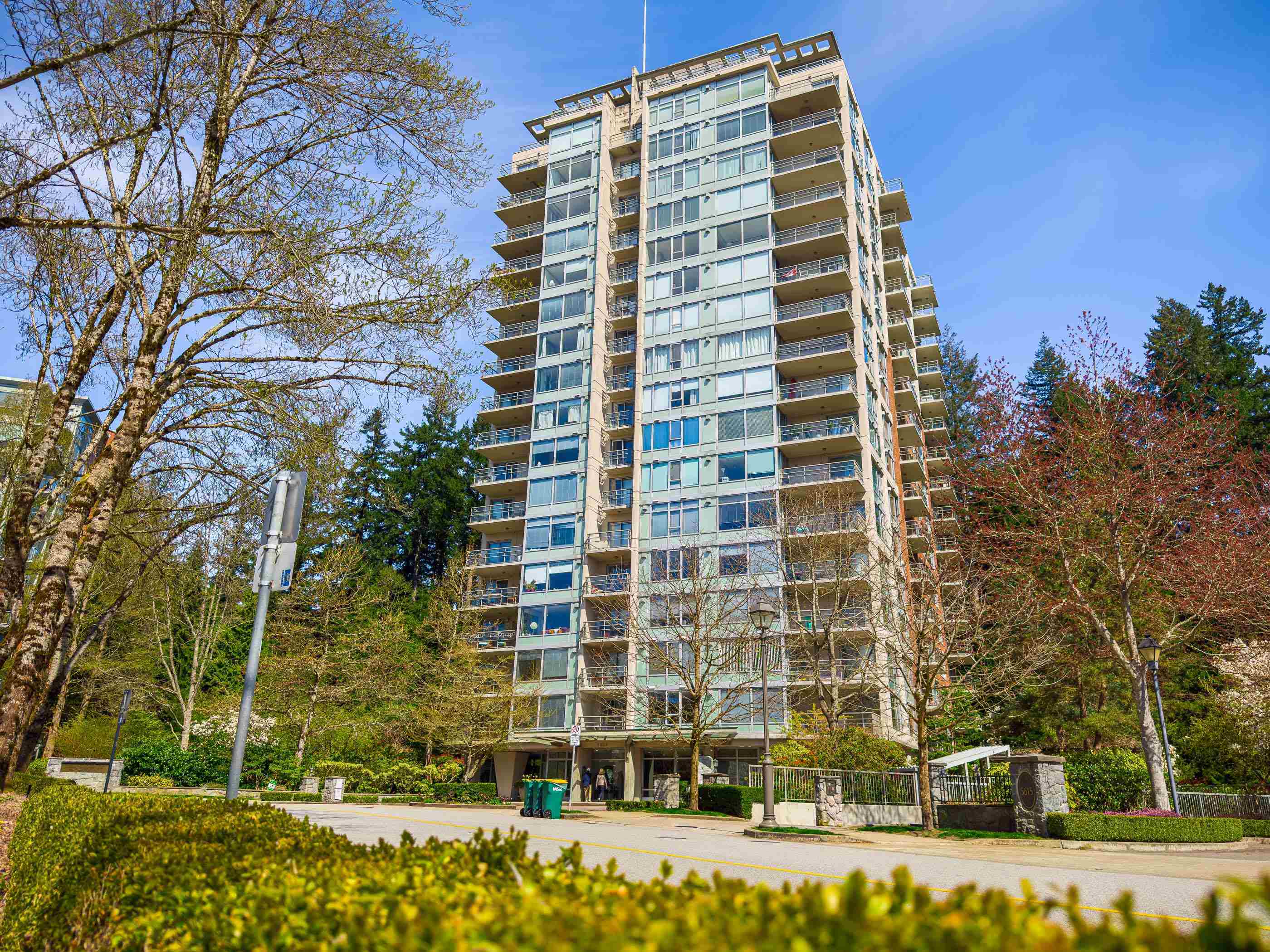 Property Photo: 5639 Hampton Place 707 BC V6T 2H6