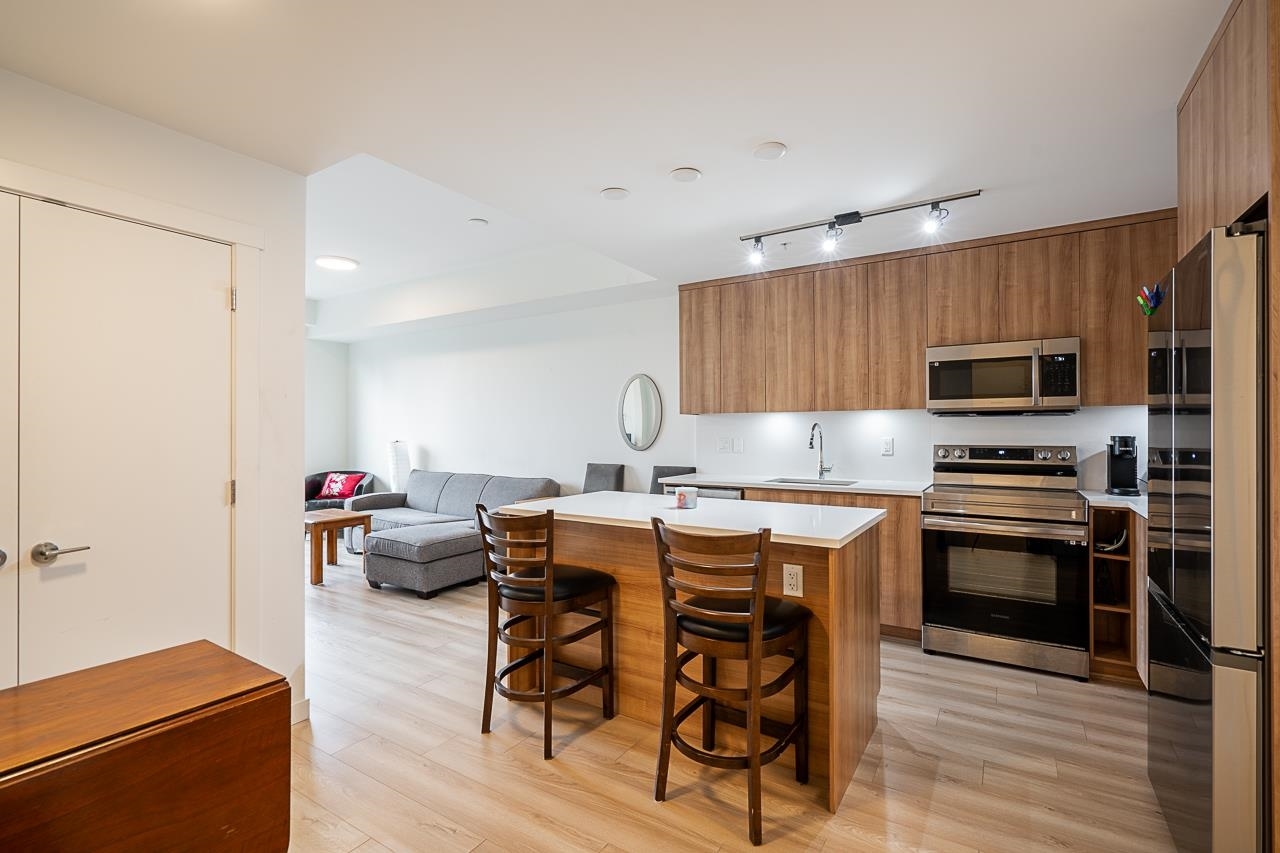 Property Photo: 5420 208 Street 404 BC V3A 2J9