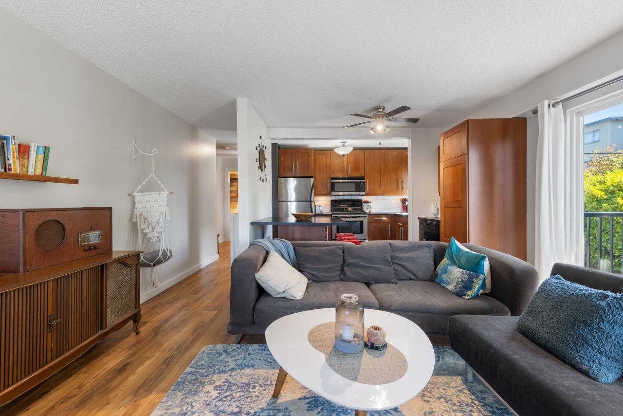 Property Photo: 2244 McGill Street 204 BC V5L 1C4