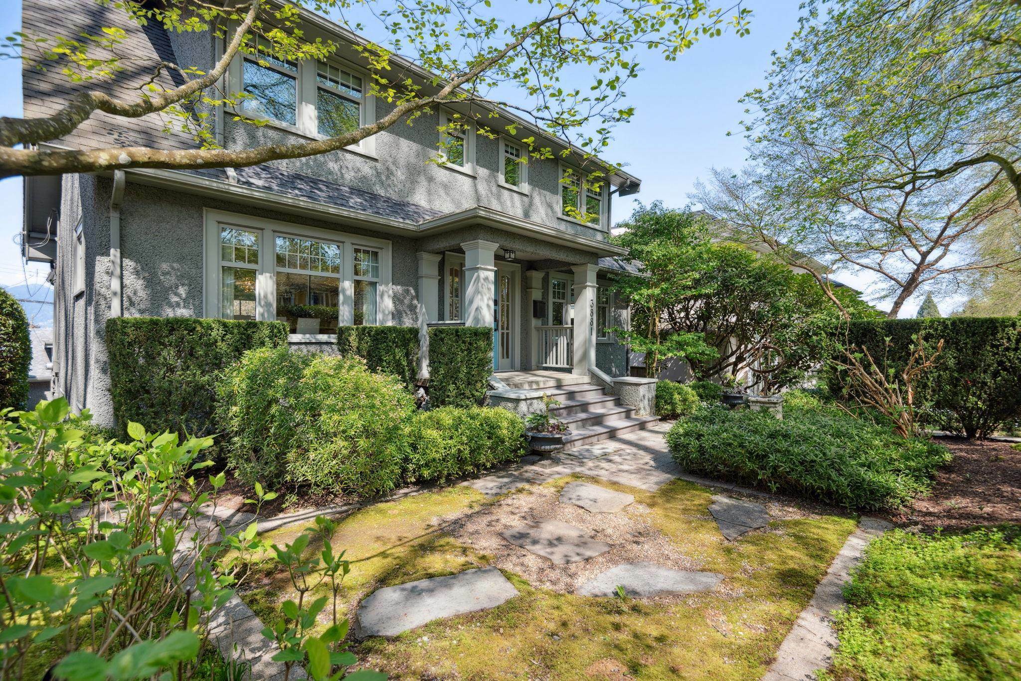 Property Photo: 3881 W 14th Avenue BC V6R 2X1